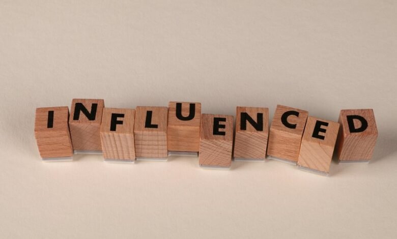 expand your online influence marketing hub